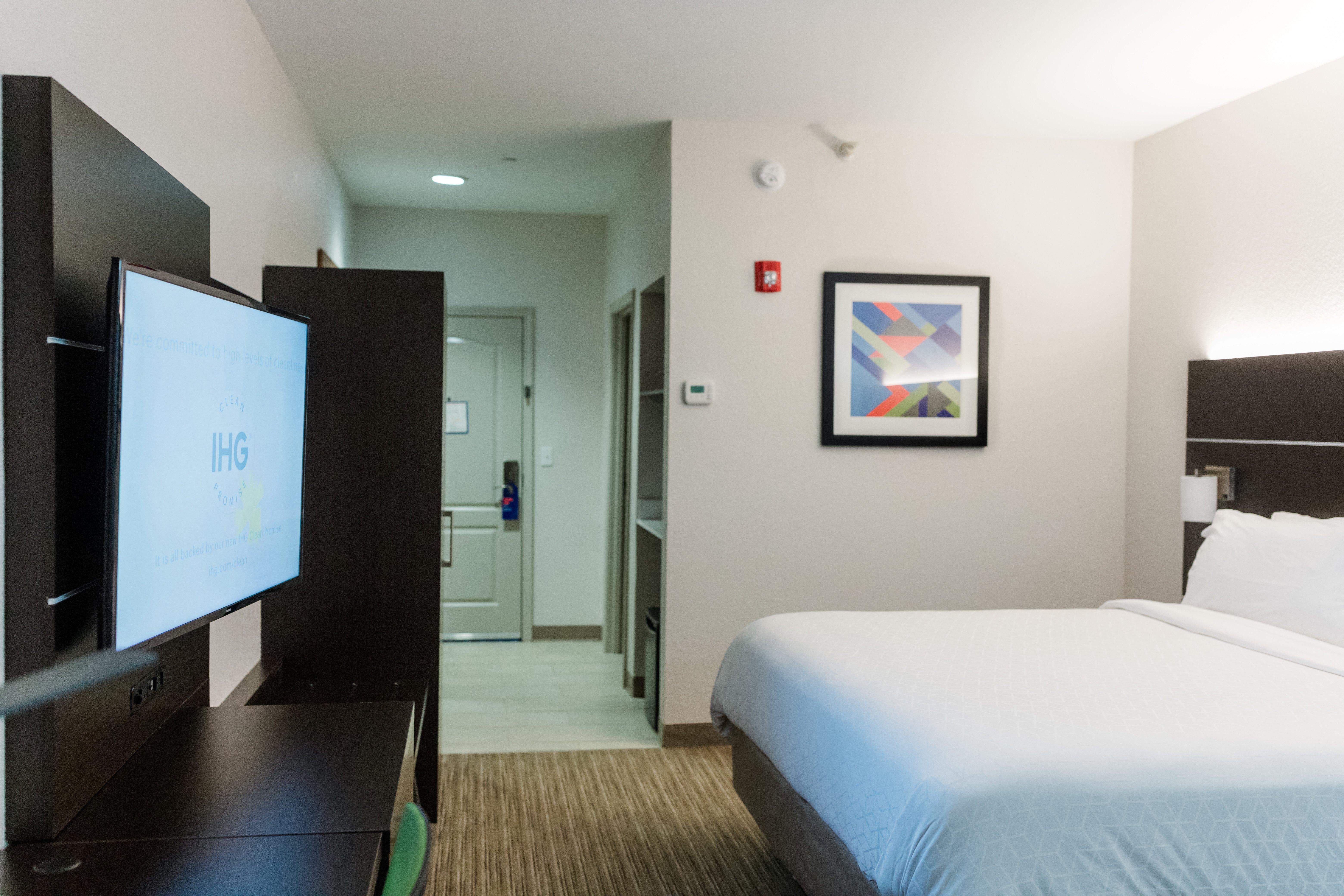 Holiday Inn Express Hotel & Suites Greenville By Ihg Exterior foto